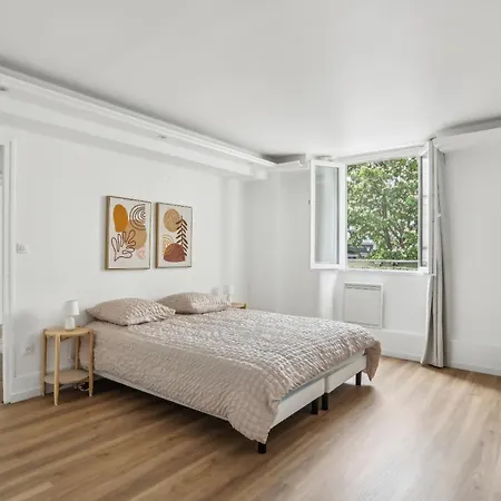 Modern Flat In For 4 Peoples 奥贝维利埃